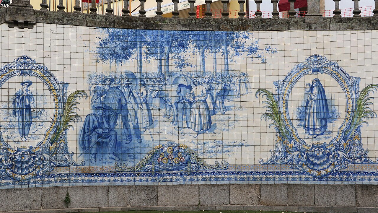 Painel de azulejos do Rossio, em Viseu