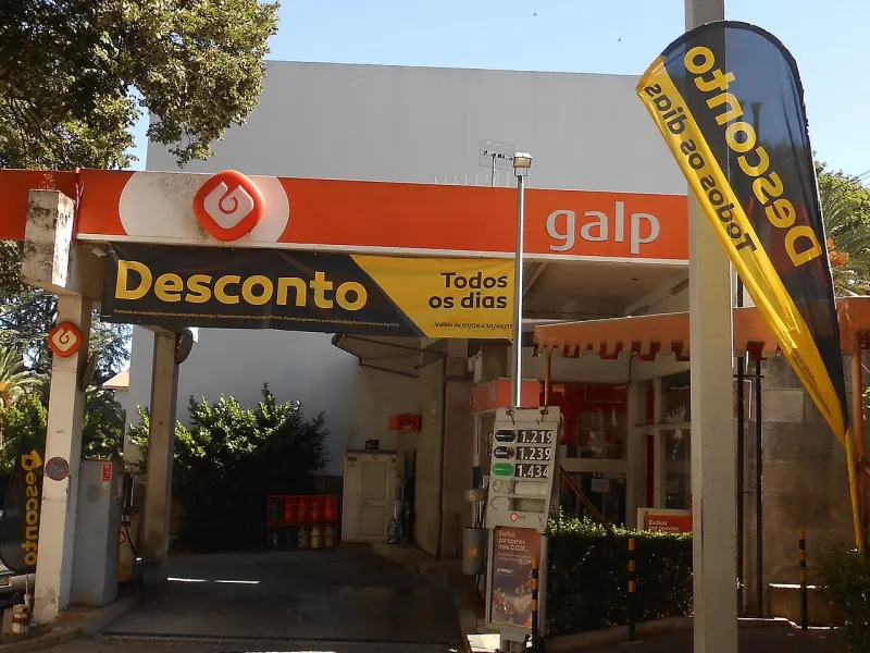 Posto de combustível da Galp no centro de Viseu