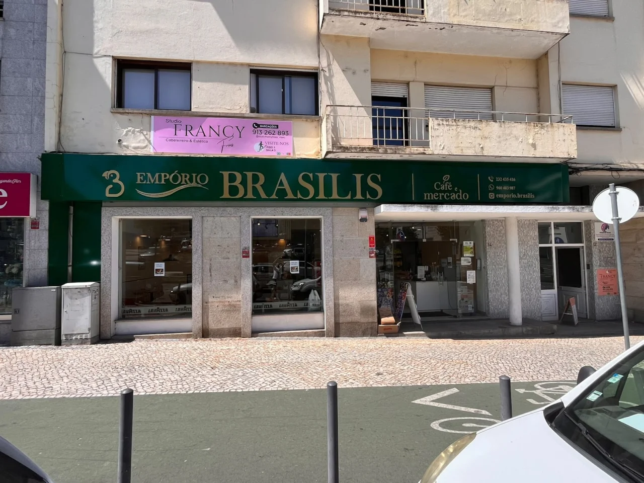 Empório Brasilis e Café Brasilis
