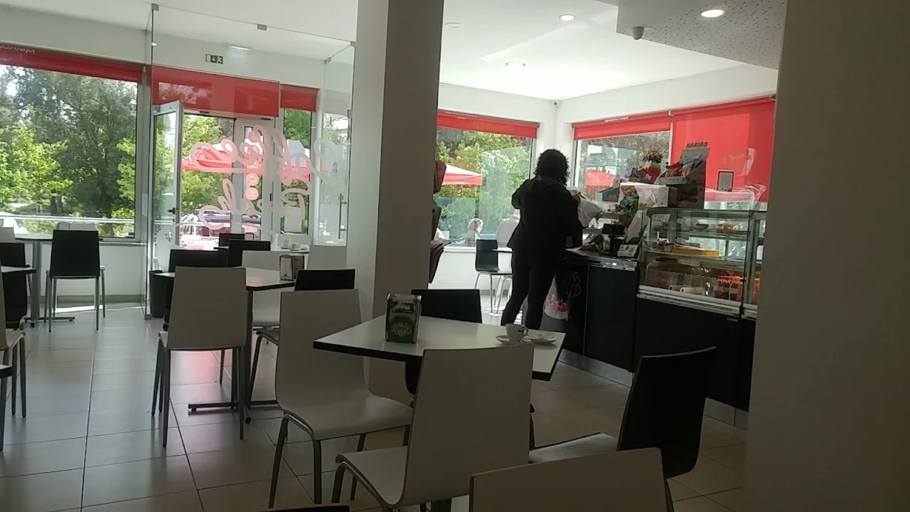 Pastelaria Coffee Break, foto 1 de 2
